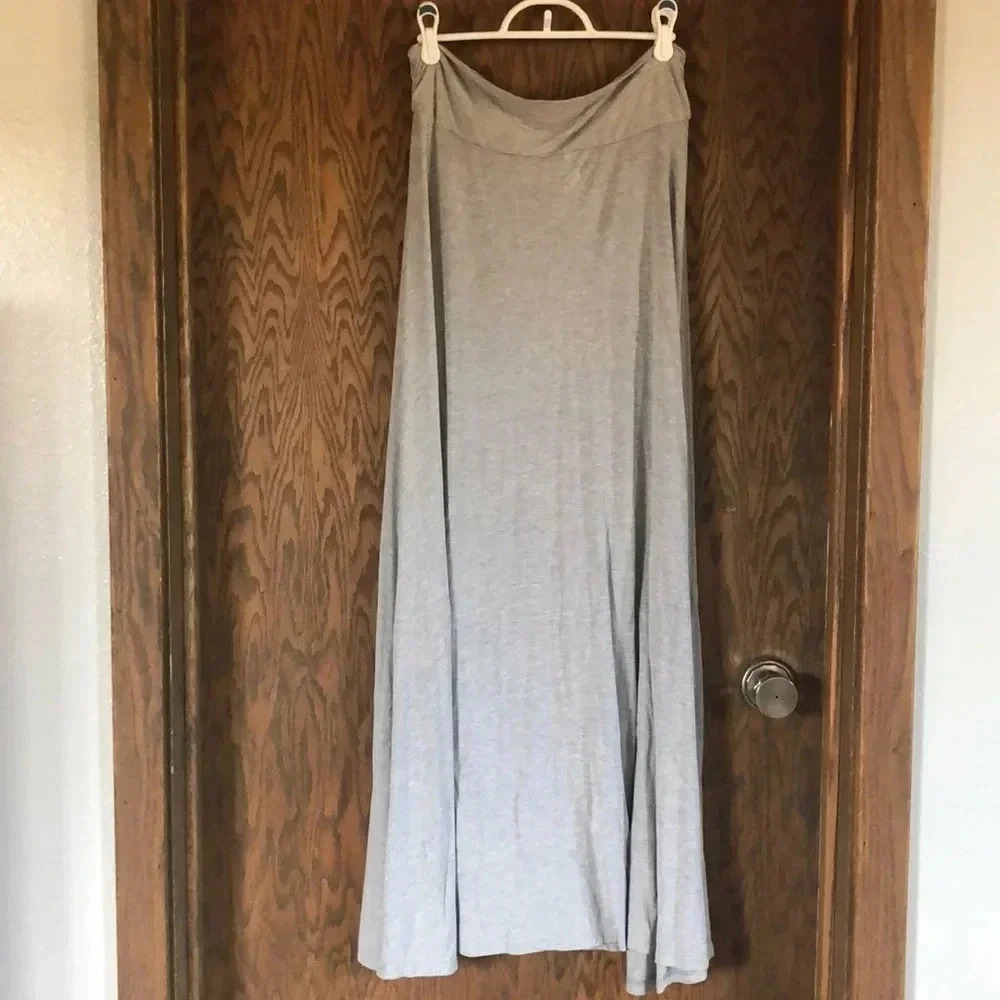 Gray Maxi‎